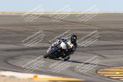 media/Oct-06-2024-Race Pace (Sun) [[d7d39ec7ad]]/9-Bowl Exit (940am)/